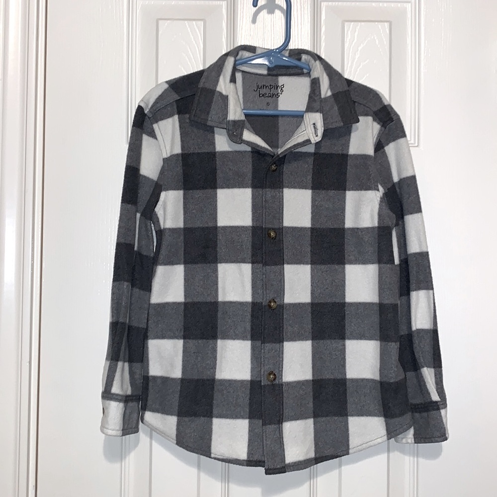 Jumping Beans boy’s flannel button down shirt, size 6